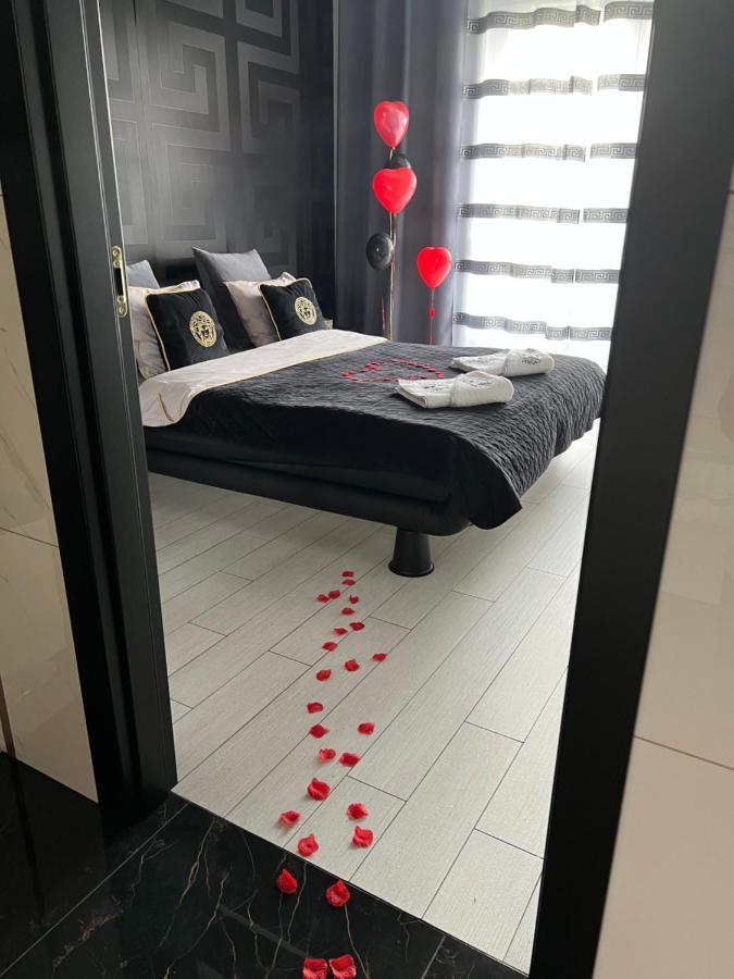 Apartament Lema Versace Krasków Eksteriør bilde