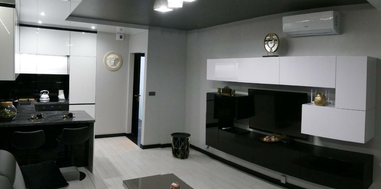 Apartament Lema Versace Krasków Eksteriør bilde